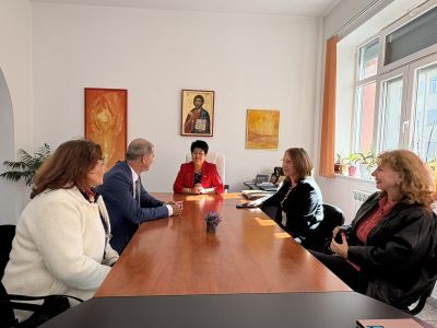 Казанлък се подготвя да обучава медицински сестри 