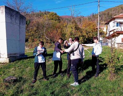 Съвместна инициатива на НЧ „Светлина–1861“, гр. Шипка и ОУ „Чудомир“ – Казанлък по повод Деня на народните будители