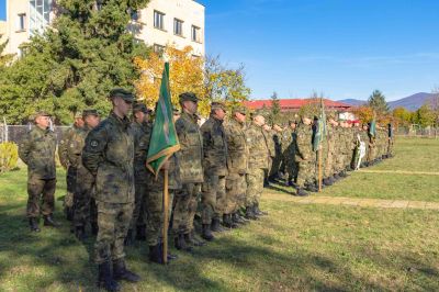 Казанлък и Карлово почетоха загиналите воини с военен ритуал - панихида на Архангелова задушница