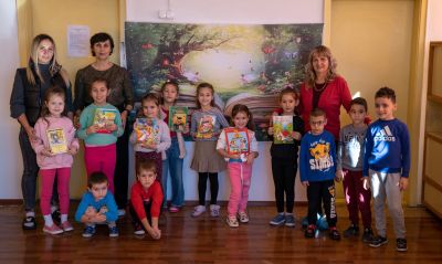 ПГЛПТ и ДГ „Роза“, гр.Шипка със съвместно събитие под надслов „Молбата на книгата“  / Новини от Казанлък