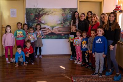 ПГЛПТ и ДГ „Роза“, гр.Шипка със съвместно събитие под надслов „Молбата на книгата“ 