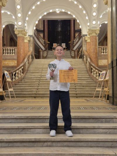 Богомил Дончев от ОУ “Св. Паисий Хилендарски“ е лауреат на Голямата награда на Фондация „Димитър Бербатов“ в област „Наука“