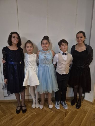 Блестящо представяне на пианистите ни в международен фестивал в Прага