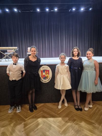 Блестящо представяне на пианистите ни в международен фестивал в Прага