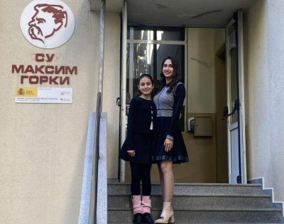 Вероника Косева от ОУ “Георги Кирков“ се класира на националния кръг на Националното състезание по речеви и комуникативни умения на английски език  / Новини от Казанлък