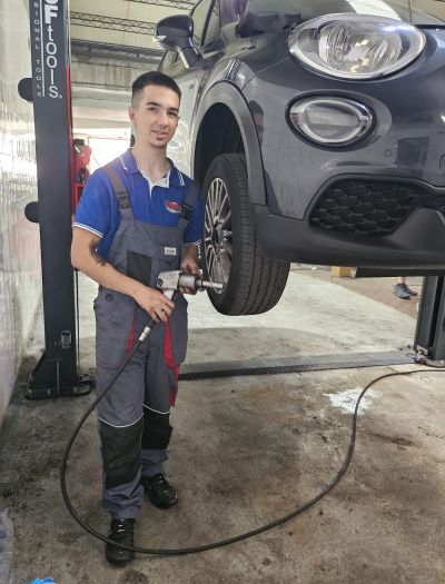 Ученици от ПГ по транспорт и транспортен мениджмънт – Казанлък на практика в Португалия