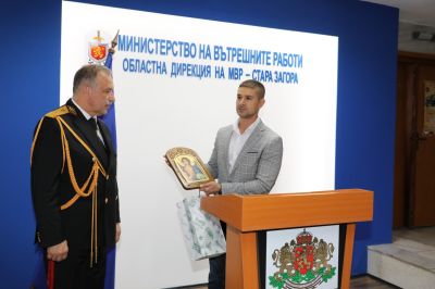 125 служители на ОДМВР-Стара Загора са наградени за постигнати резултати и висок професионализъм / Новини от Казанлък