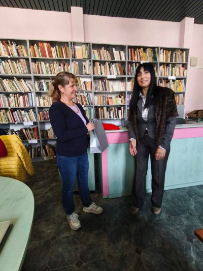 “Стъпала на знанието“ – поредна инициатива на 11. а клас от ПГЛПТ в рамките на проект „Иновативно училище: Работа с институции“