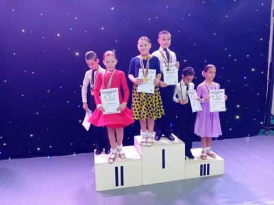 КСТ „Роза“ триумфира с множество отличия на Държавно лично отборно първенство в Казанлък