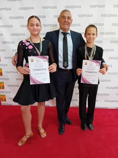 КСТ „Роза“ триумфира с множество отличия на Държавно лично отборно първенство в Казанлък