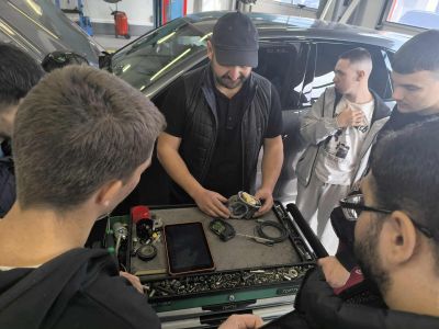 ПГ по транспорт и транспортен мениджмънт – Казанлък започна работа по проект „Модернизиране на професионалното образование и обучение“