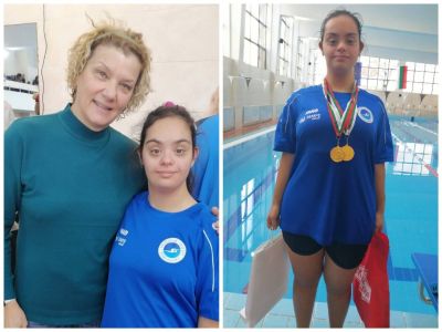 Казанлъшките плувци с купа и медали от турнира „Плуваме заедно“