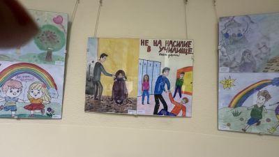 Наградиха победителите в конкурса “Цветове срещу насилието“