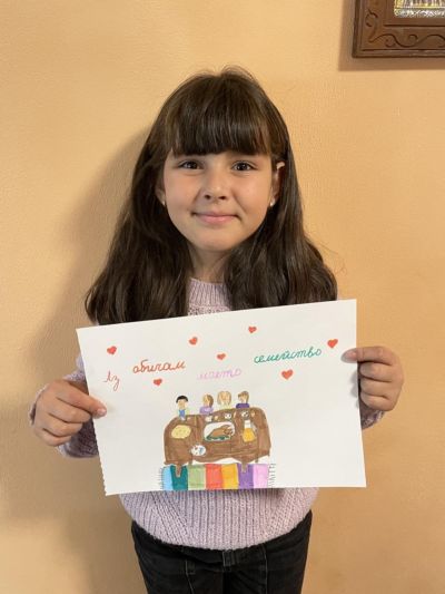 В Енина отбелязват “Денят на християнското семейство” с конкурс за рисунка