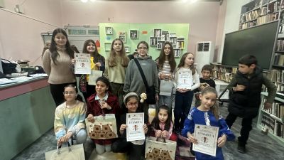 Наградиха победителите в конкурса “Цветове срещу насилието“ / Новини от Казанлък