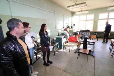 Партньорство между ПГТТМ и бизнеса в община Казанлък