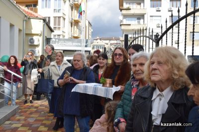 Обновената сграда на НЧ „Възродена Искра – 2000“ в Казанлък отвори официално врати