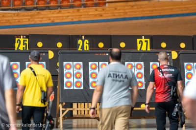 Представители на клуб “Raptor Archery“- Казанлък участваха в турнира „Тракия Оупън“ в Пловдив