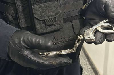 Задържаха мъж, участвал в телефонна измама в Казанлък  / Новини от Казанлък