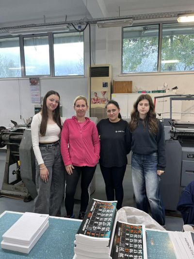 Ученици на ПГЛПТ практикуват бъдещата си професия в 14 местни фирми