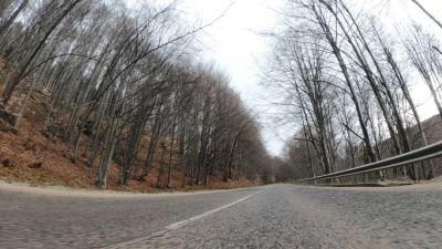 АПИ: Шофьорите да тръгват с автомобили, готови за зимни условия / Новини от Казанлък