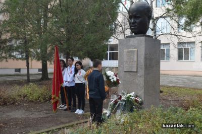 С поклон пред великия композитор, Казанлък отбеляза годишнината от рождението на Петко Стайнов