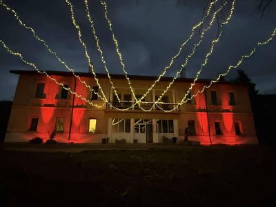 Шипка посреща декември с благотворителни инициативи и красива коледна украса 