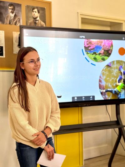 В Хуманитарната гимназия изпитаха знанията си по немски език със състезание