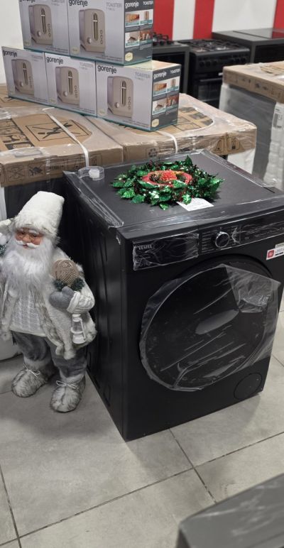 Празнична томбола в магазин Техно Демаркт със страхотни награди