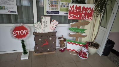 Уникална среща събра в ПГ “Иван Хаджиенов“ възпитаници на вековното училище, избрали да се посветят на учителската професия