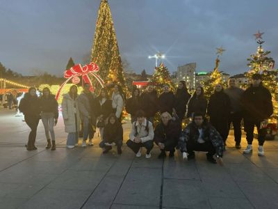 Ученици от Хуманитарната гимназия в Казанлък посетиха Британския съвет в София