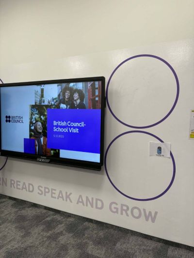 Ученици от Хуманитарната гимназия в Казанлък посетиха Британския съвет в София