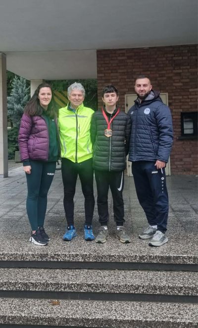 Никулденско бягане 2025 събра над 110 участници в ПГ по транспорт и транспортен мениджмънт гр. Казанлък