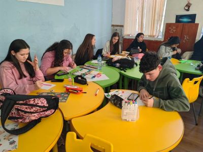 Коледна арт работилница в ПХГ „Св. Св. Кирил и Методий“