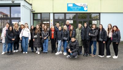 Ученици и учители от ПГЛПТ реализираха проект по програма “Еразъм+“ в Италия