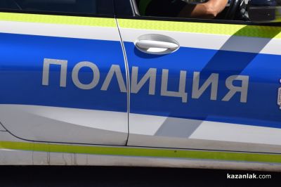 Катастрофа временно ограничава движението на пътя Стара Загора-Казанлък, край село Ягода / Новини от Казанлък