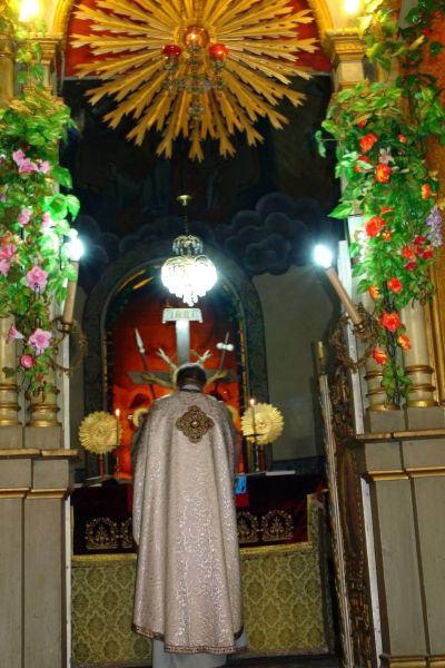 Църквата „Успение Богородично“ в Шипка засия с нов облик в навечерието на Коледа