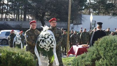 61 Стрямска механизирана бригада почете паметта на загиналите войни в операция “Иракска свобода“