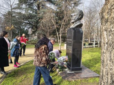 Казанлък отбеляза 178 години от рождението на Христо Ботев