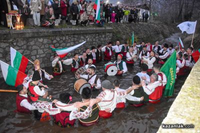 Шипка първа в страната отбеляза Богоявление: 18-годишният Лазар Даракчиев “спаси“ кръста