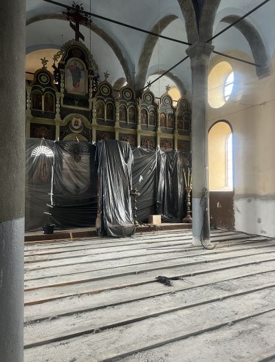 Ремонтират читалището и църквата в Габарево