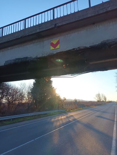 Обезопасиха надлеза по пътя Казанлък-Сливен в района на село Чинтулово 