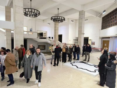 Майсторът на четката Димитриос Пападакис подреди изложба в Художествената галерия в Казанлък 