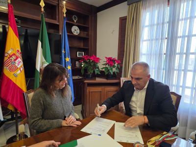 Гурково и испанската община Михас поставиха основите на партньорство в културата и туризма