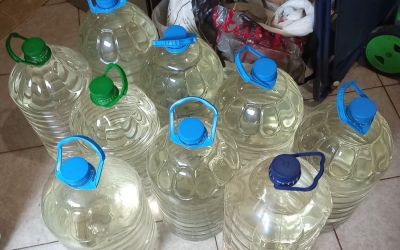 Полицията откри голямо количество алкохол без бандерол в къща в казанлъшкото село Енина  / Новини от Казанлък