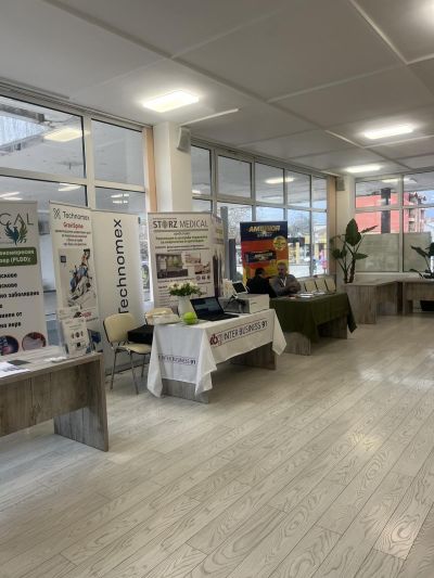 Павел баня е домакин на Международни конференции по вертебрология и спинална хирургия