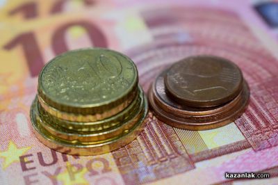 От утре - 3 февруари, в продажба ще е и еднодневна винетка. Цената й е 4,09 евро / Новини от Казанлък