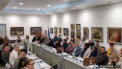 Държавата, местната власт и браншът се обединиха за вписване на розопроизводството в нематериалното културно наследство на ЮНЕСКО / Новини от Казанлък