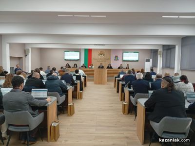 Общинският съвет решава съдбата на общежитието на Механотехникума / Новини от Казанлък