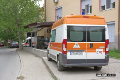 Семеен скандал прерасна в сбиване – мъж е ранен, жената е задържана / Новини от Казанлък